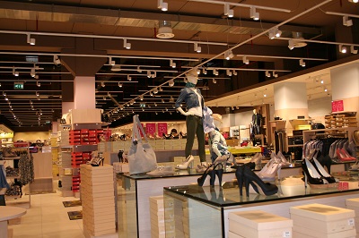 Scarpe&Scarpe e Pittarosso a confronto