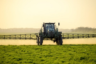Pesticidi, il rapporto Efsa 2019 sui residui negli alimenti