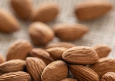 Le mandorle Alfrus diventano americane