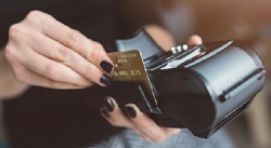 Mastercard e Visa patteggiano