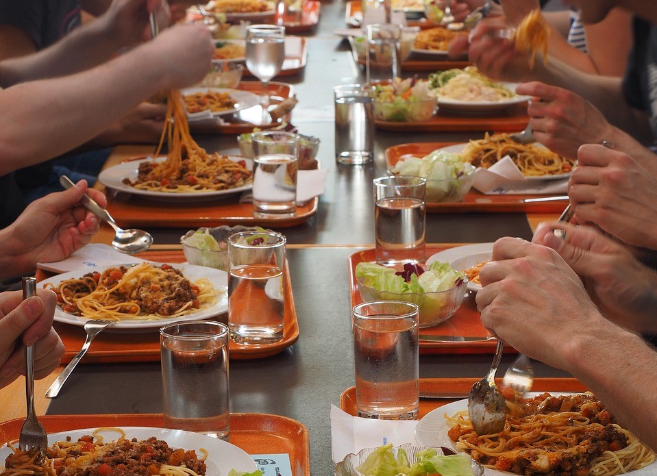 Salviamo le mense con gli Stati Generali della Ristorazione Collettiva