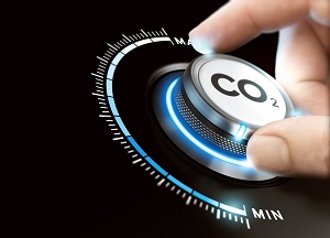 CO2, calano le emissioni da combustibili fossili