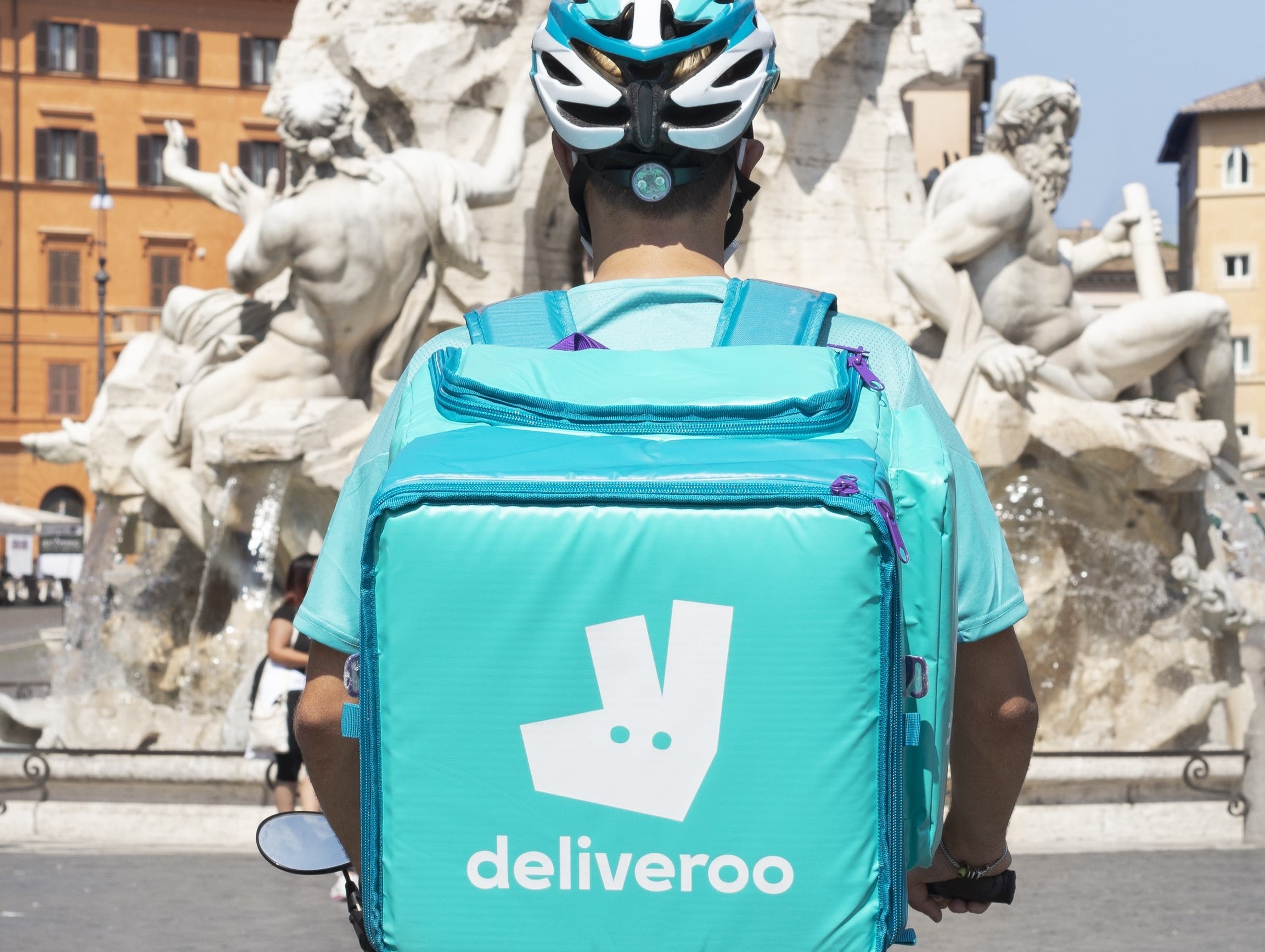 Crescono i ristoranti virtuali di Deliveroo: + 57%
