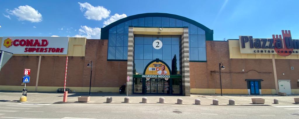 PAC2000A acquisisce il Centro Commerciale Piazza Umbra