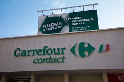 A Milano il primo Carrefour Contact contro il carovita