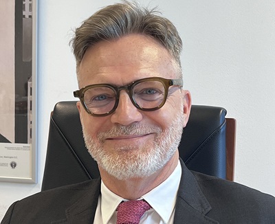 D.It dal sell in al sell out