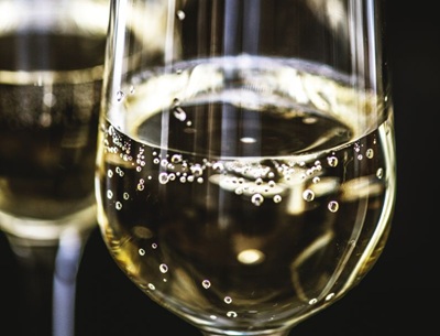 Vino e Spumante NO ALCOL: moda passeggera o tendenza di mercato?