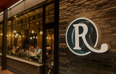 Chef Express incorpora Roadhouse