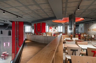 Apre nel cuore di Roma il primo flagship store Kfc in Italia