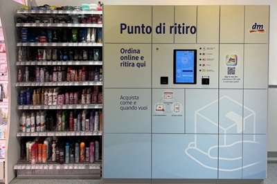 Dm lancia in Italia i nuovi punti di ritiro
