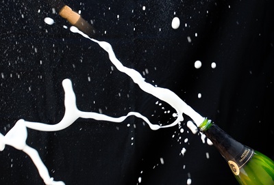 Bollicine 2025-2026: frenata degli acquisti e nuove abitudini dei consumatori