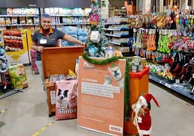 Raccolte 10.000 confezioni di cibo e prodotti per gli animali ospitati nei rifugi