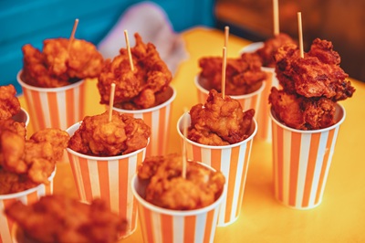 Il pollo corre “fuori casa”