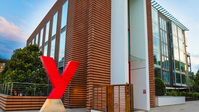 Yamamay e Guess uniscono le forze per innovare il mondo dell’underwear