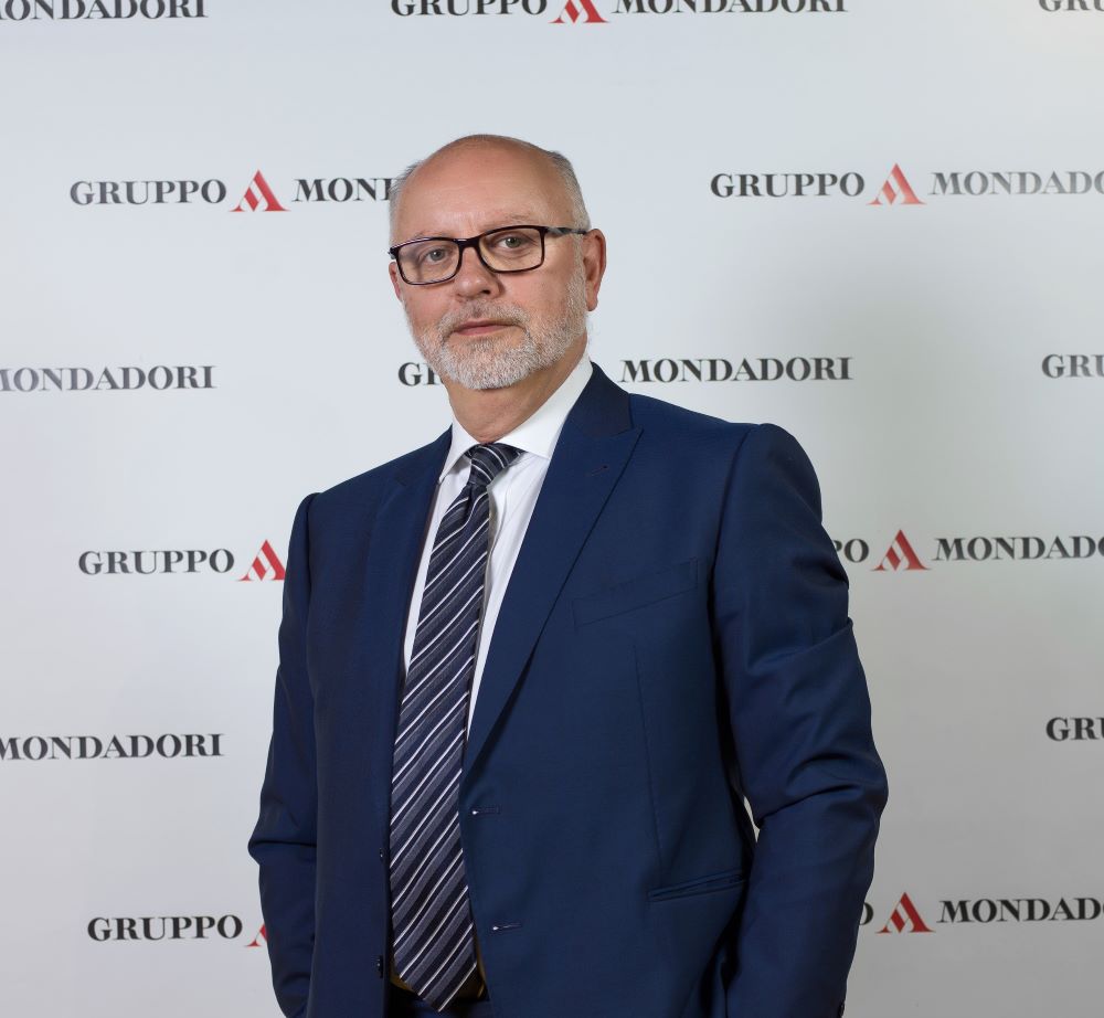 Mondadori, ricavi stabili nel 2025