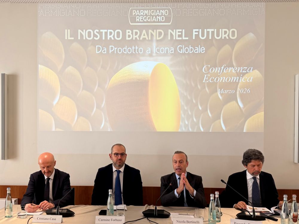 Parmigiano Reggiano, export oltre il 50%