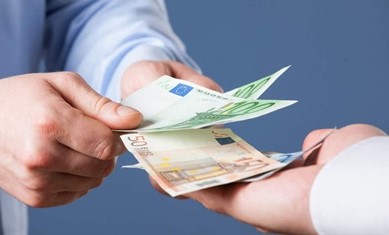 In Italia si stringe il nodo salariale