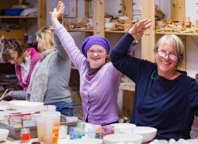 Todis presenta “Mani Aperte” con Terrarte e Coromarketing