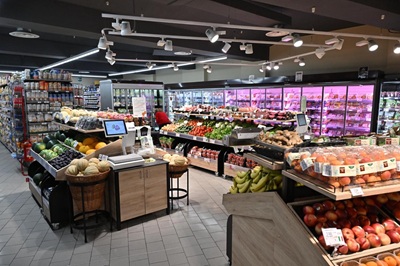 Taglio del nastro per il Tuday Conad di via Buonarroti a Milano