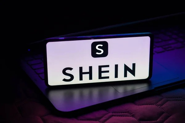 Shein debutta alla Borsa di Hong Kong