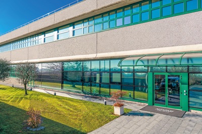 Alfaparf Milano acquisisce Cosmo