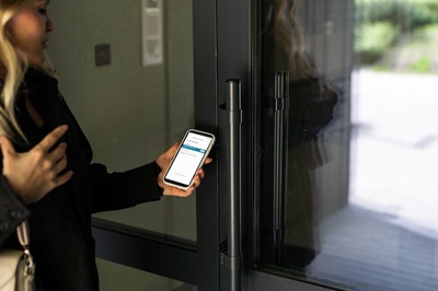 Laserwall presenta una nuova soluzione per le consegne condominiali