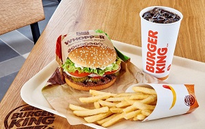Burger king dona 8 t di cibo